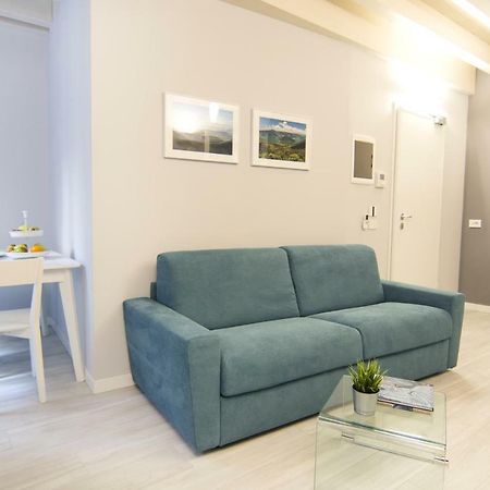 La Quadra Suites - Central Apartments In Iseo With Daily Housekeeping Eksteriør bilde